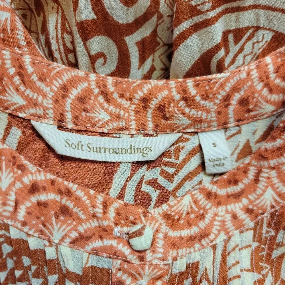 Soft Surroundings Floral Patterned 3/4 Sleeve Tunic Rust Terracotta and Cream - Picture 9 of 12